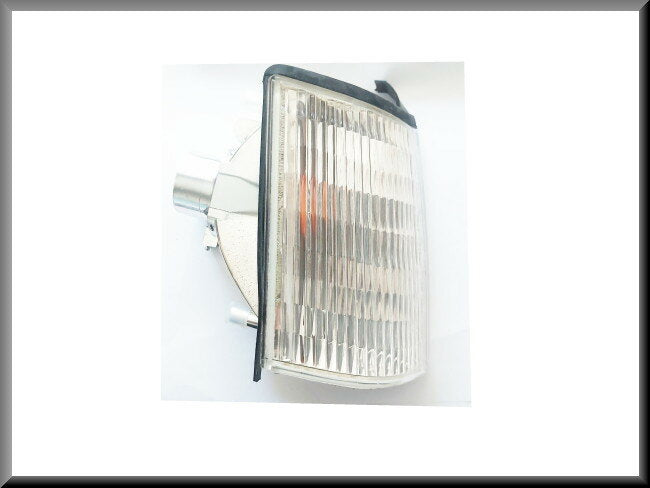 Knipperlicht rechts ( wit) – Renault 21 – OEM 7701032024 – NOS