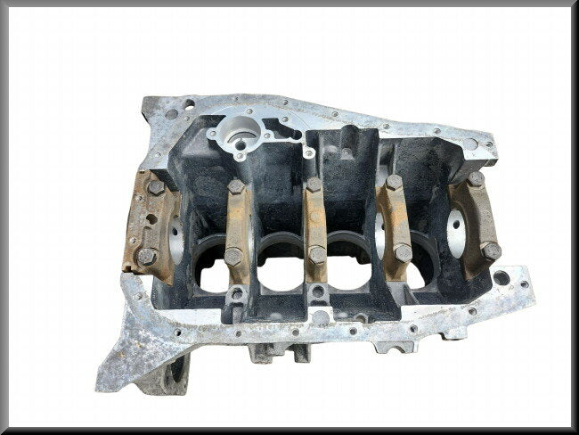 Short block type 843, 1647 cc – Renault 16 TX – OEM 7701460214