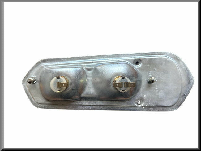 Feu arrière gauche (sans joint en caoutchouc) – Renault 16 – OEM 0855718700A