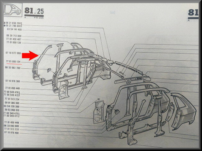 A Stijl rechts – Renault 16 – OEM 7701000134