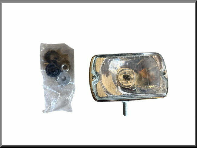 Projecteur longue portée : réflecteur avec verre – Renault 16 TS – OEM 7701005601