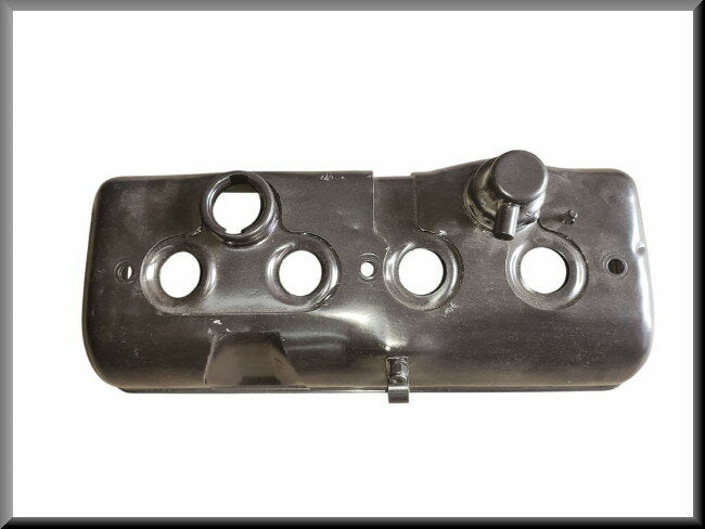 Valve cover – Renault 16 TX, TS – OEM 7700551023 / 7700617653 / 7700620454