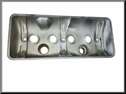 Valve cover – Renault 16 TX, TS – OEM 7700551023 / 7700617653 / 7700620454