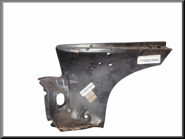 Pare-boue avant droit – Renault 18 – OEM 7700623944 – NOS