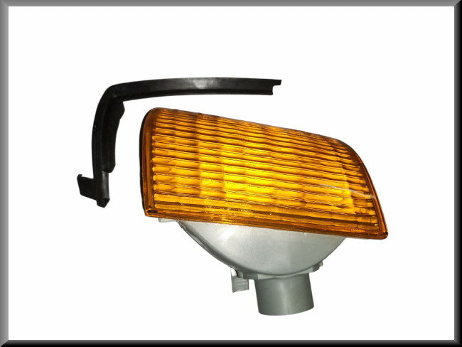 Knipperlicht rechts  – Renault 21 – OEM 6045038 – NOS