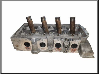 Cilinderkop – Renault 16 TS – OEM 7701454237 / 7701459642 used