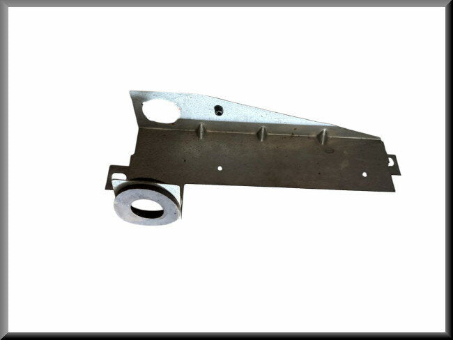 Ruitensproeier reservoir houder achterzijde  – Renault 16 – OEM 7700574835 – NOS