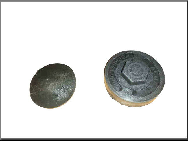 Radiator Cap (black plastic) and Gasket (rubber) – Renault 12 – Renault 16 - OEM 0853064700 / 0853064800