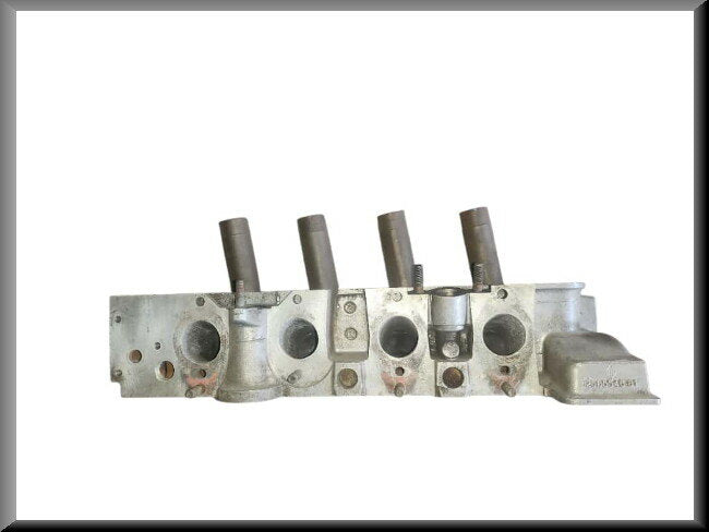Cylinder head – Renault 12 Gordini – OEM 7701455332 / 2565846 – Used