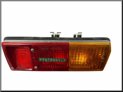 Right tail light with chrome trim (Seima) – Renault 12 – OEM 7701009017 – NOS