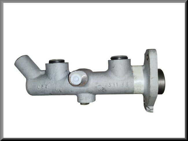 Hoofdremcilinder – Renault 16 TX (1973-1975) – OEM 7700545792 – NOS