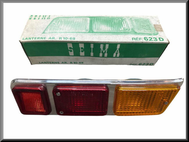 Feu arrière droit complet avec verre et entourage chromé – Renault 10 – OEM 7701000212 – NOS