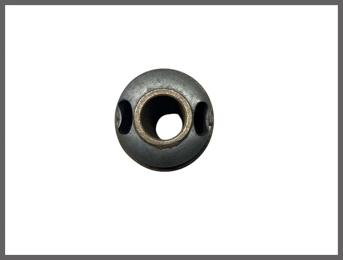 Silent bloc bras de suspension inférieur – Renault 20 - Renault 30 – OEM 7701349056 – NOS