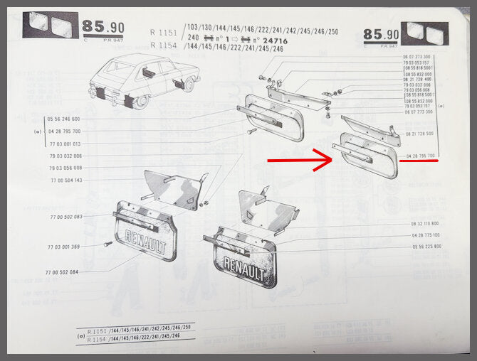 Spatlap voorzijde  – Renault 16 – OEM 0428795700 – NOS