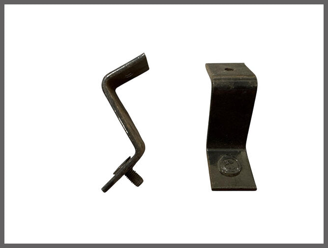 Bumpersteun  – Renault 17 – OEM 7700577223 – NOS