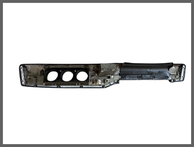 Dashboard – Renault 12