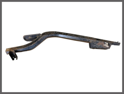 Deel van chassis balk links – Renault 20 – Renault 30 - OEM 7700568705 A – NOS