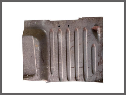 Deel van bodemplaat links voor – Renault 16 – OEM 7700545568C