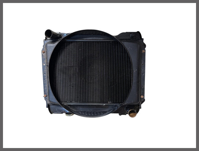 Radiateur – Renault 8 – Renault 10 - OEM 7700500833 – NOS