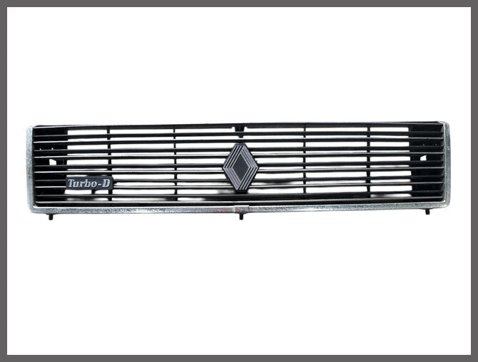 Grill – Renault 20 – Renault 30 - OEM 7700681928A – Used