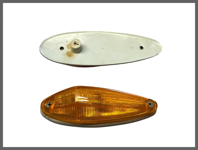 Knipperlicht spatbord Hela – Renault 16 – NOS