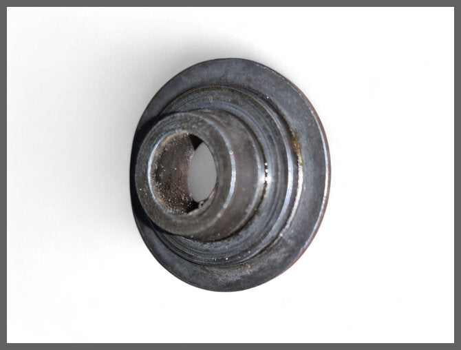 Klepschotel voor dubbele klepveer – Renault 16 TL – OEM 0608381100