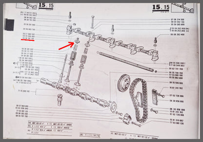 Klepschotel voor dubbele klepveer – Renault 16 TL – OEM 0608381100