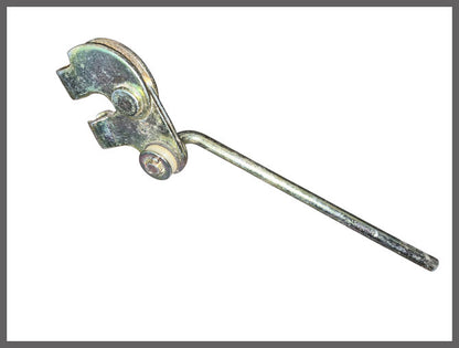 Brake pressure regulator adjustment mechanism (combination of parts) – Renault 16 – NOS