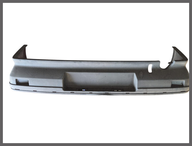 Bumper achterzijde inclusief bumperbuffers – Renault 11 (B37)– OEM 7700773532 – NOS