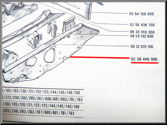 Plaque châssis gauche – Renault 16 – OEM 0256440900
