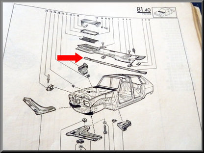 Soft rubber paravan deksel – Renault 16 – OEM 0608379400