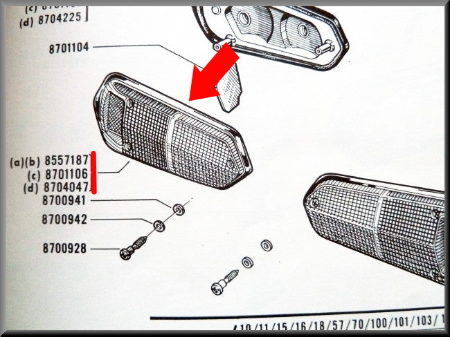 Rear light glass left – Renault 16 – OEM 0855718700