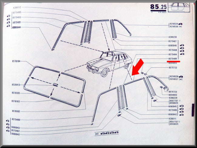 Baguette chromée porte arrière gauche – Renault 16 – OEM 0857548800 – Occasion