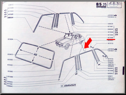 Baguette chromée porte arrière gauche – Renault 16 – OEM 0857548800 – Occasion