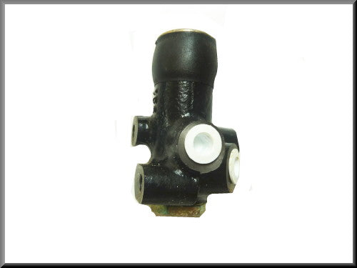 Brake pressure distributor 3 connections - Renault 16 - Renault 5 - Various Renault models - OEM 7700523312