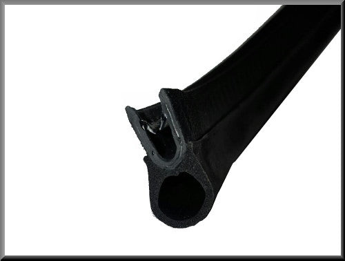 Kofferbak rubber – Renault 16 – OEM 7700553264
