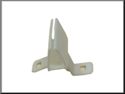 Bevestigingsklem sierstrip – Renault 16 – OEM 7700570503