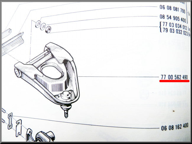 Triangle de suspension supérieur avant gauche – Renault 16 – OEM 7700562490