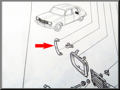 Chroomkapje grill rechts – Renault 16 – OEM 7700554441