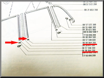Clamp for chrome strip doors front and rear (next to B-pillar) – front rear – Renault 16 – OEM 7700648461 / 0608064200 – Used