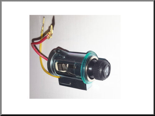 Allume-cigare – Renault 16 TX – OEM 7700646199