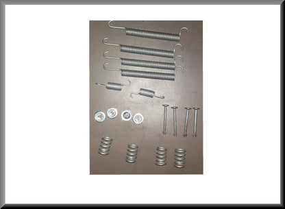 Montage set remschoenen achter (Girling systeem) – Renault 16 – OEM 7701200696