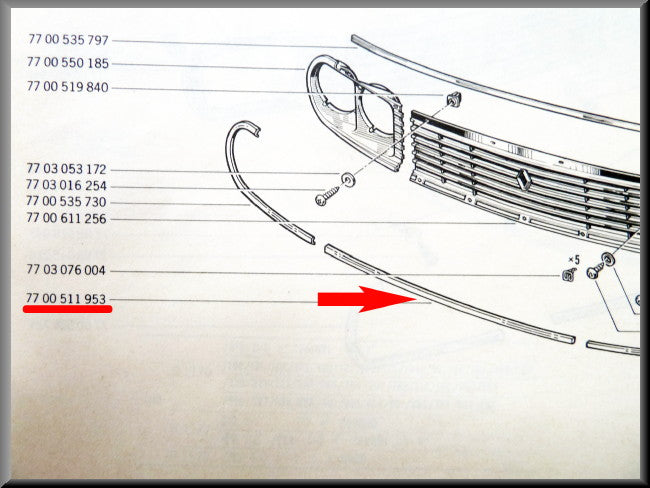 Grill lijst – Renault 12 – OEM 7700511953