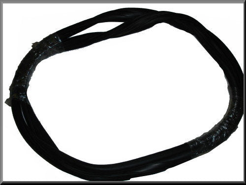 Windshield rubber (with space for window bead) – Renault 12 – OEM 7700551030