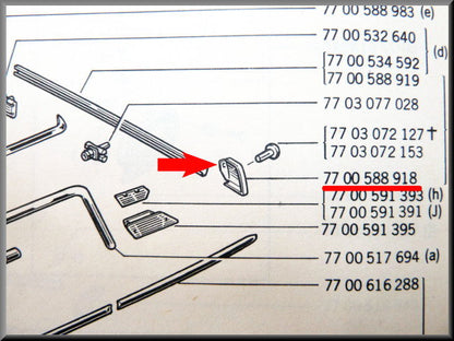 Enjoliveur d'aile arrière gauche – Renault 12 – OEM 7700588918