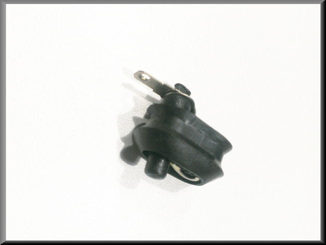 Deur schakelaar binnenverlichting met rubber – Renault 12 –  Renault 15 - Renault 16 - OEM 7700520251