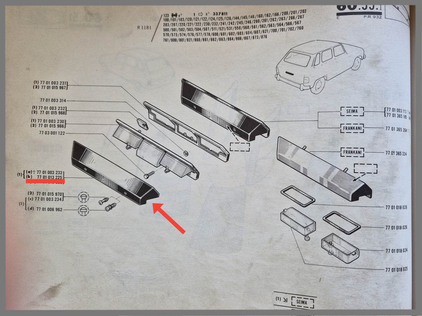 Cache-feu de plaque d'immatriculation - Renault 6 - OEM 7701013225