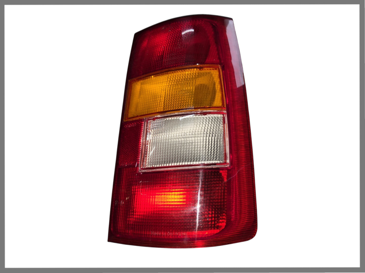 Feu arrière droit - Renault 18 Break - OEM 7701023778