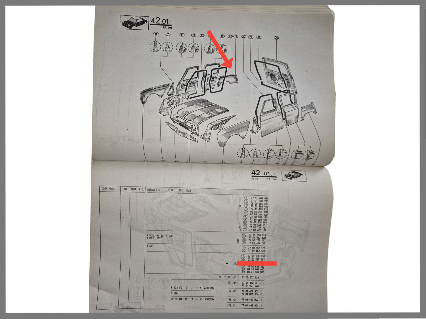 Spatbord achterzijde rechts - Renault 4 - OEM 7700638294