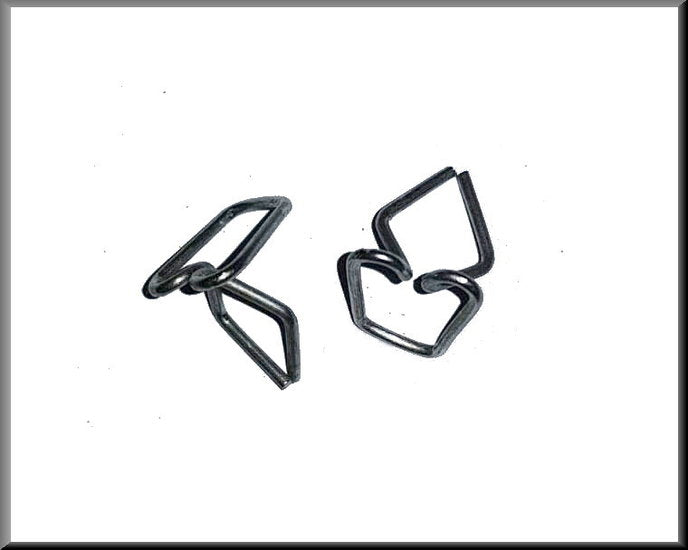 Clip de fixation garniture intérieure – Renault 12 – Renault 4 - Renault 16 - OEM 0854979000